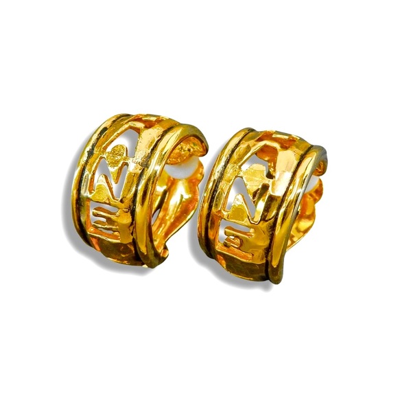 CHANEL Jewelry - CHANEL Vintage Gold Cut Out Logo Clip On Earrings